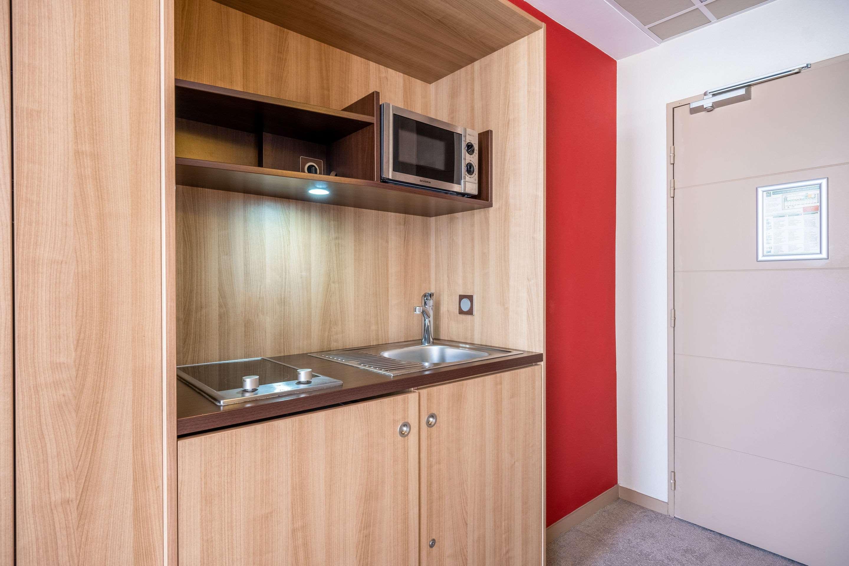 Aparthotel Adagio Lyon Patio Confluence Экстерьер фото