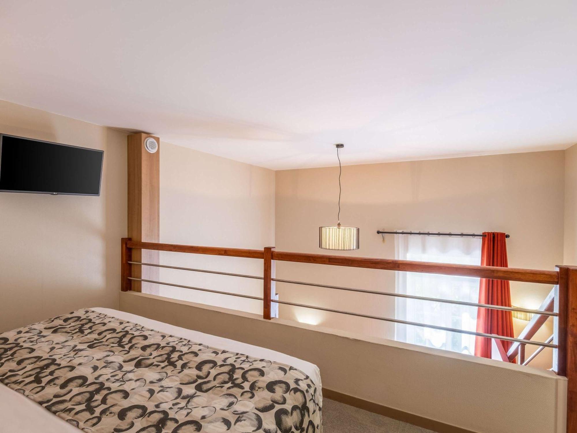 Aparthotel Adagio Lyon Patio Confluence Экстерьер фото